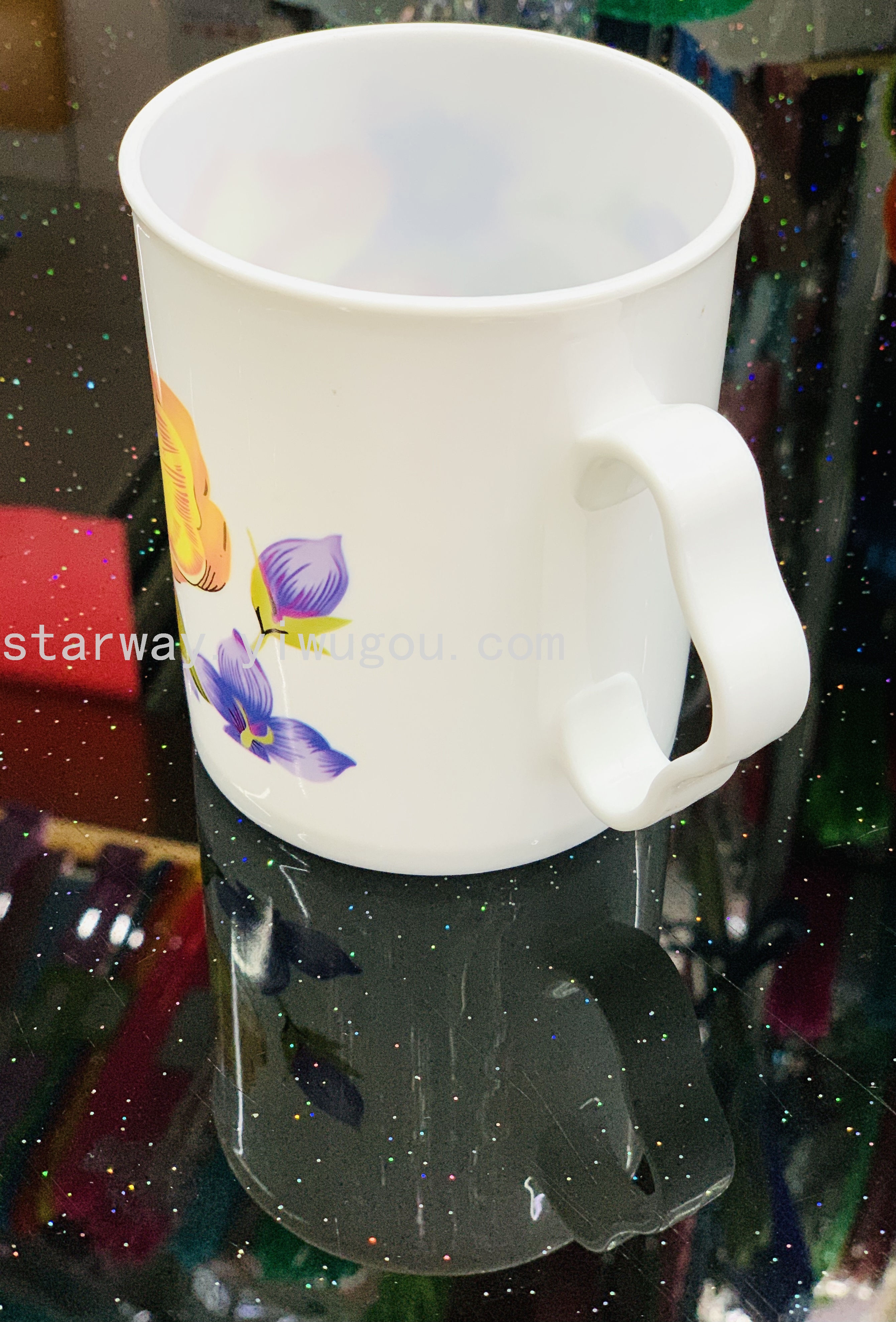 Juice cup, washbasin cup, plastic water cup, transparent plastic cup, cartoon plastic cup, mixed-color plastic cup Application Scenario