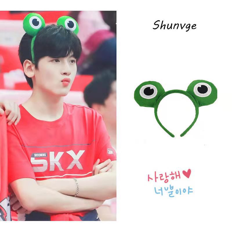 Zhai Xiao Wen The Same Super Cute Green Frog Eyes Fur Hair Hoops Fashion Face Hoops Travel Headwear Application Scenario