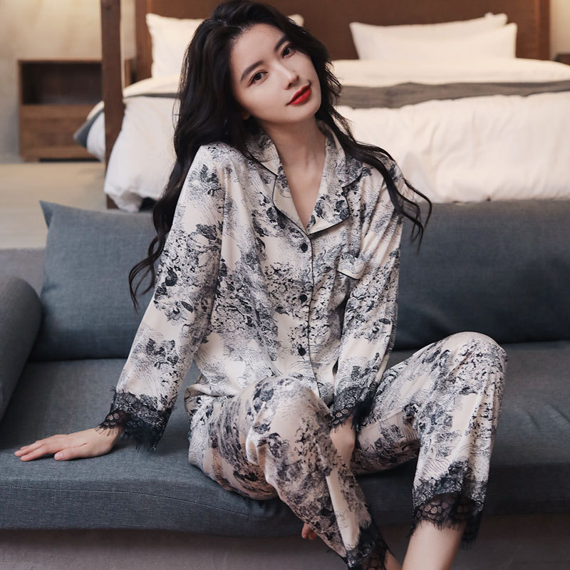 2022 new pyjama women spring and summer ice and snow silk long-sleeve retro print home clothes for live streaming spot thumbnail