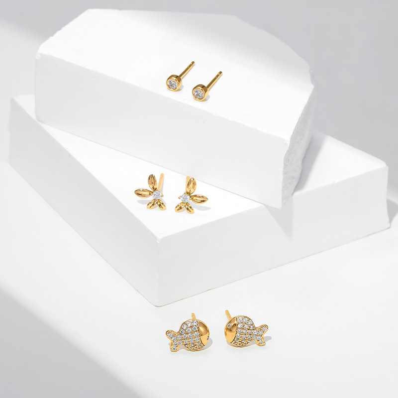 Xuping Jewelry Cartoon Cute Stud Set, European and American simple ins style small, exquisite and sweet student earrings details Picture