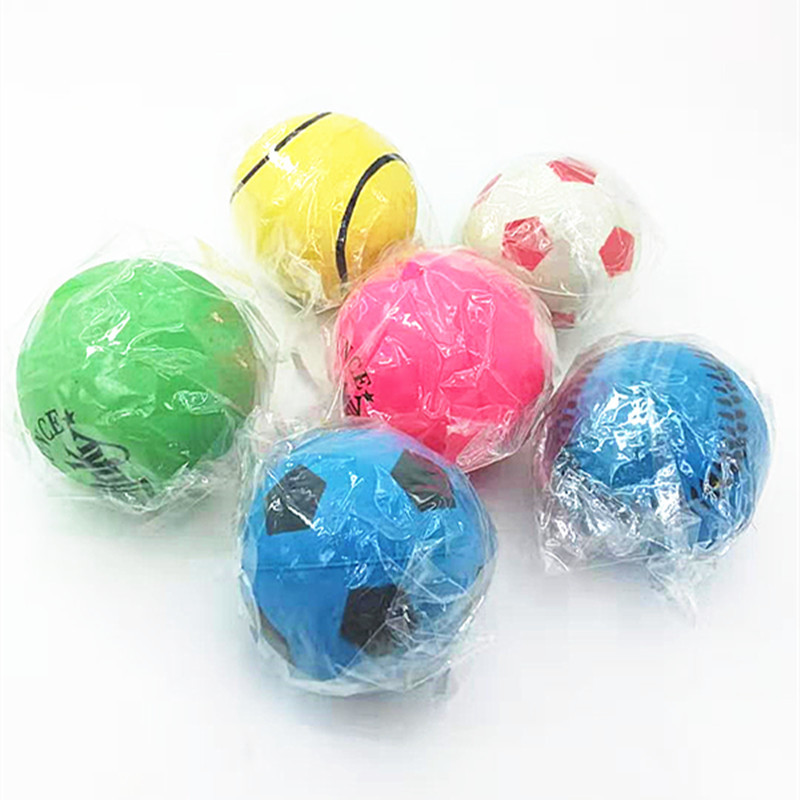 Factory direct sales of 6.3 cm elastic rubber solid balls for pet toys. The elastic balls are strong and chewy. Wholesale special offer details Picture