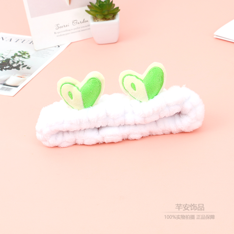 Korean Three-Dimensional Antler Love Headband Sports Face Wash Headband Cute Cartoon Girl Plush Headband Wholesale Item Picture
