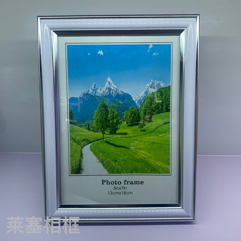 White double-silver-edge PVC material photo decorative creative display piece, home gift handicraft photo frame Specification image