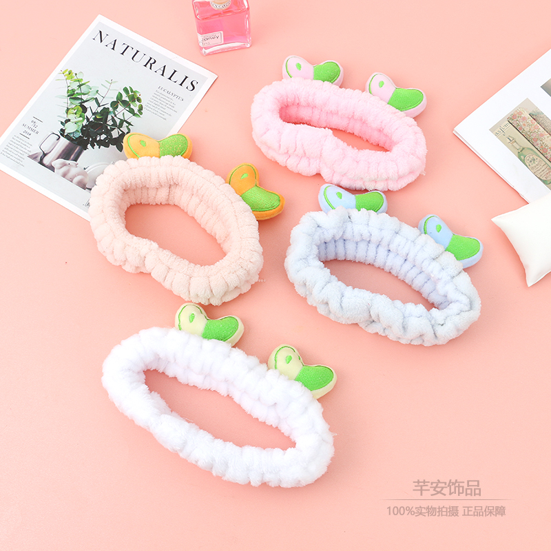 Korean Three-Dimensional Antler Love Headband Sports Face Wash Headband Cute Cartoon Girl Plush Headband Wholesale details Picture