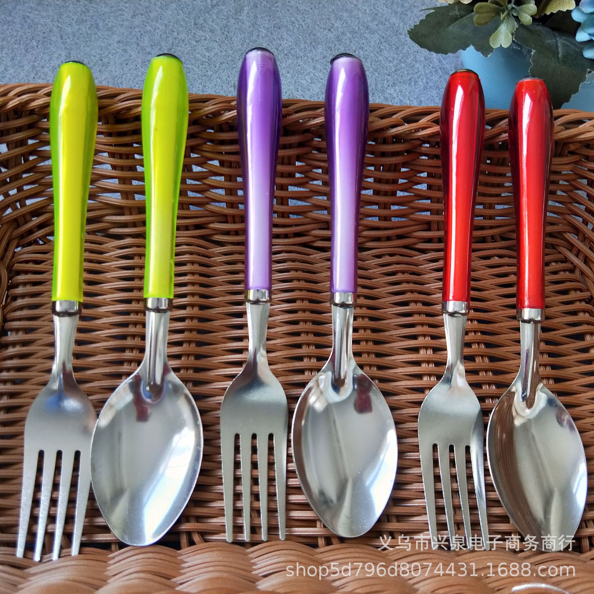 One-yuan and two-yuan spoon and fork sets, colorful handle spoons and forks, spoons and forks, one-yuan supply details Picture