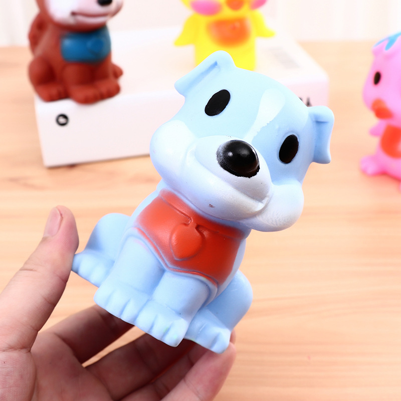 2-yuan store's "PI Xiang" toys, "Jiao Jiao" small animal leather toys, water play toys and other mixed styles of products Specification image