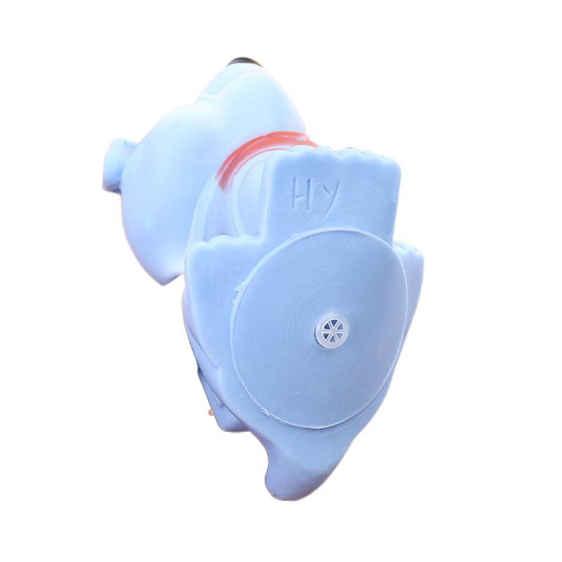 2-yuan store's "PI Xiang" toys, "Jiao Jiao" small animal leather toys, water play toys and other mixed styles of products Application Scenario