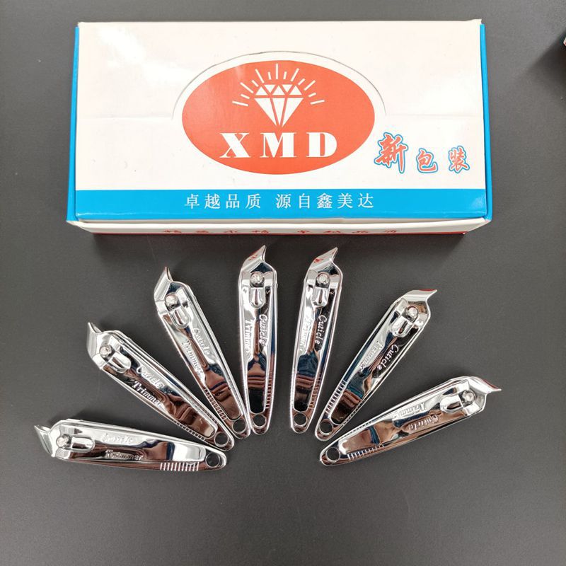 Wholesale of one-yuan small general merchandise, including slanted nail clippers, nail cutters, nail clippers, nail care and nail art tools Application Scenario