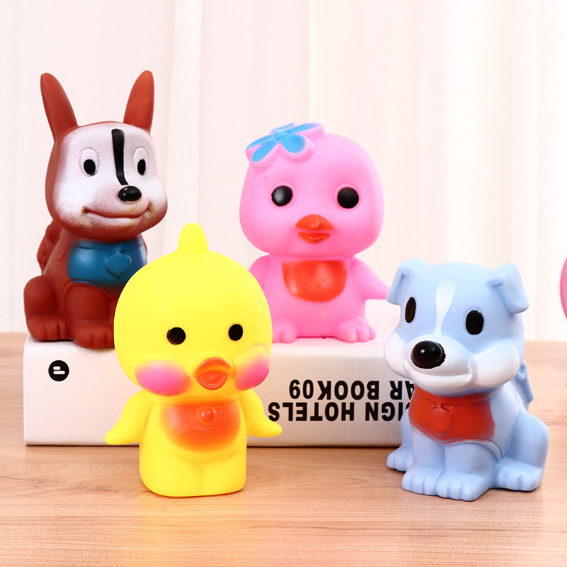 2-yuan store's "PI Xiang" toys, "Jiao Jiao" small animal leather toys, water play toys and other mixed styles of products details Picture