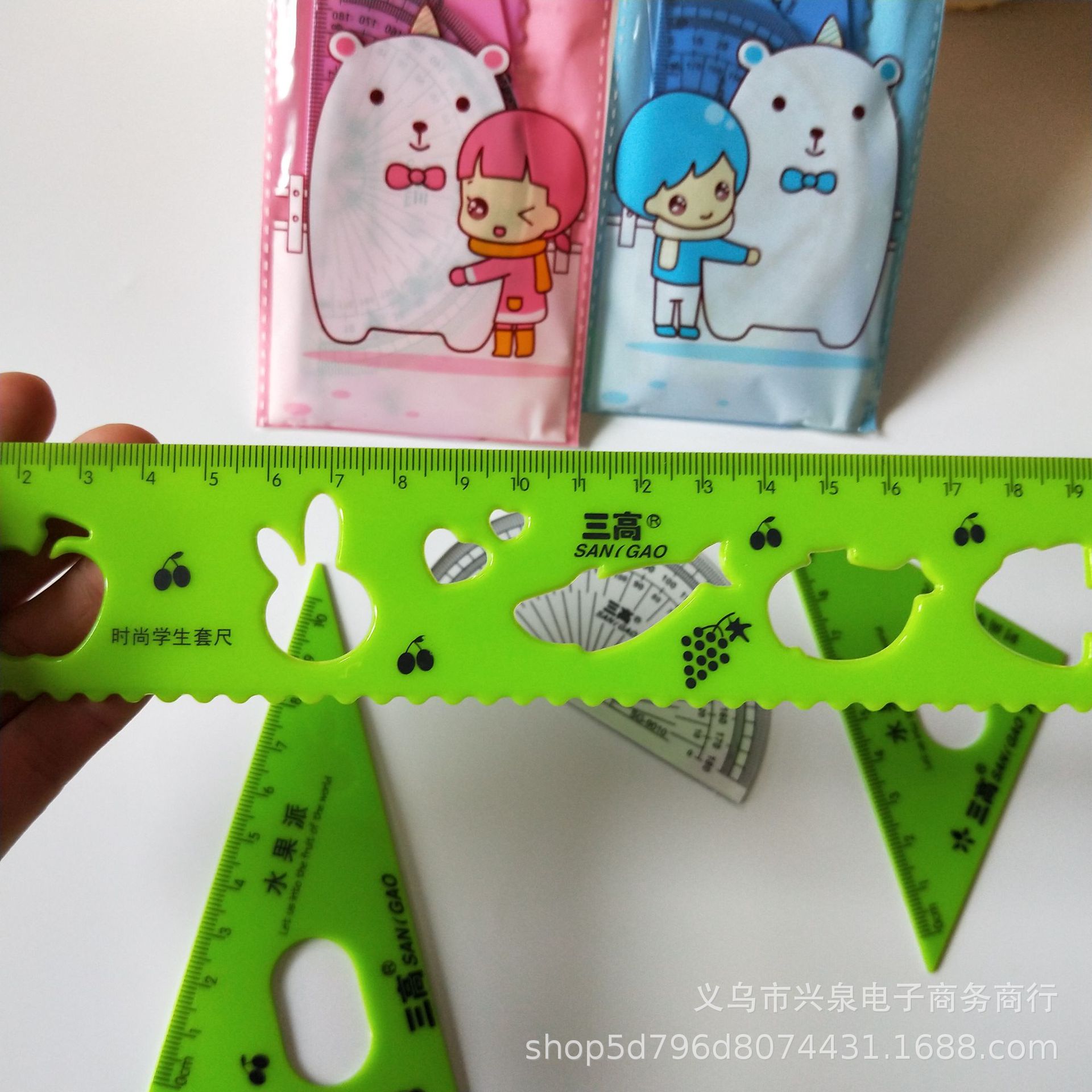 1-yuan store ruler set, student ruler set, plastic children's learning ruler set, 1-yuan wholesale Application Scenario
