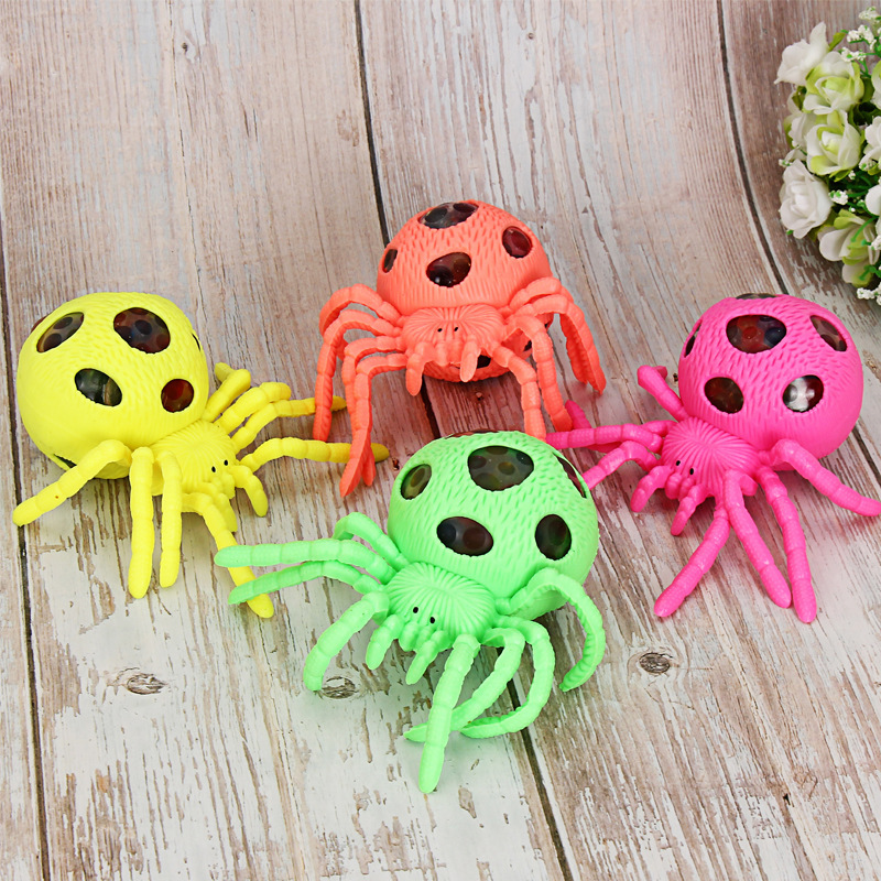 Wholesale of adult and children's prank toys for stress relief, pinching fun, grape balls for venting, spider gold powder venting balls Specification drawing