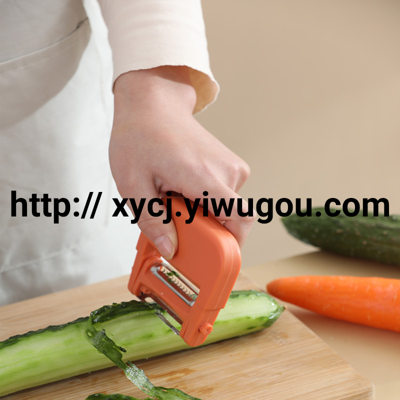 Factory direct sales of three-in-one brush peelers, kitchen household fruit and vegetable brushes, fruit peelers, and planers for slicing potatoes Application Scenario