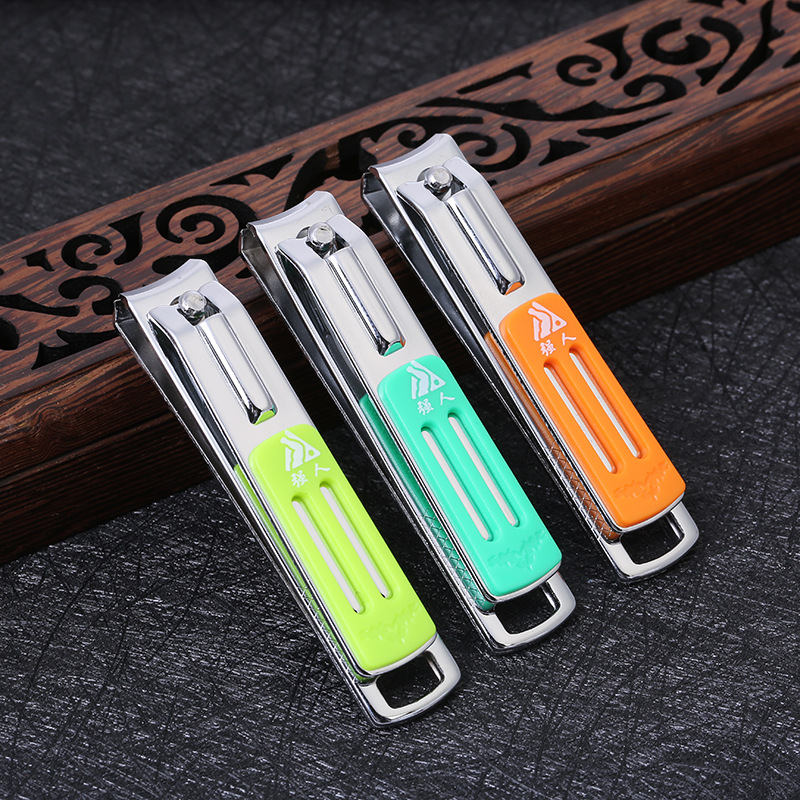 Wholesale Qiangren T6231 medium-sized nail clippers/nail pliers/nail clippers, stainless steel nail clippers