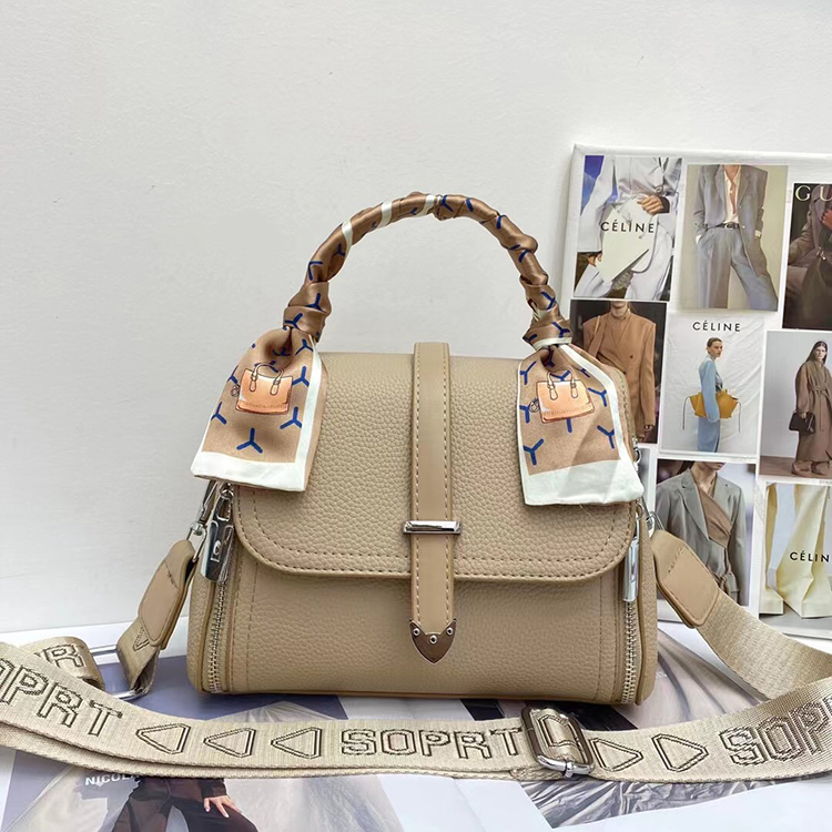 Yiding Luggage 9775 New women's bag, Korean version crossbody bag, single-shoulder fashionable and simple hand-held small bag Application Scenario