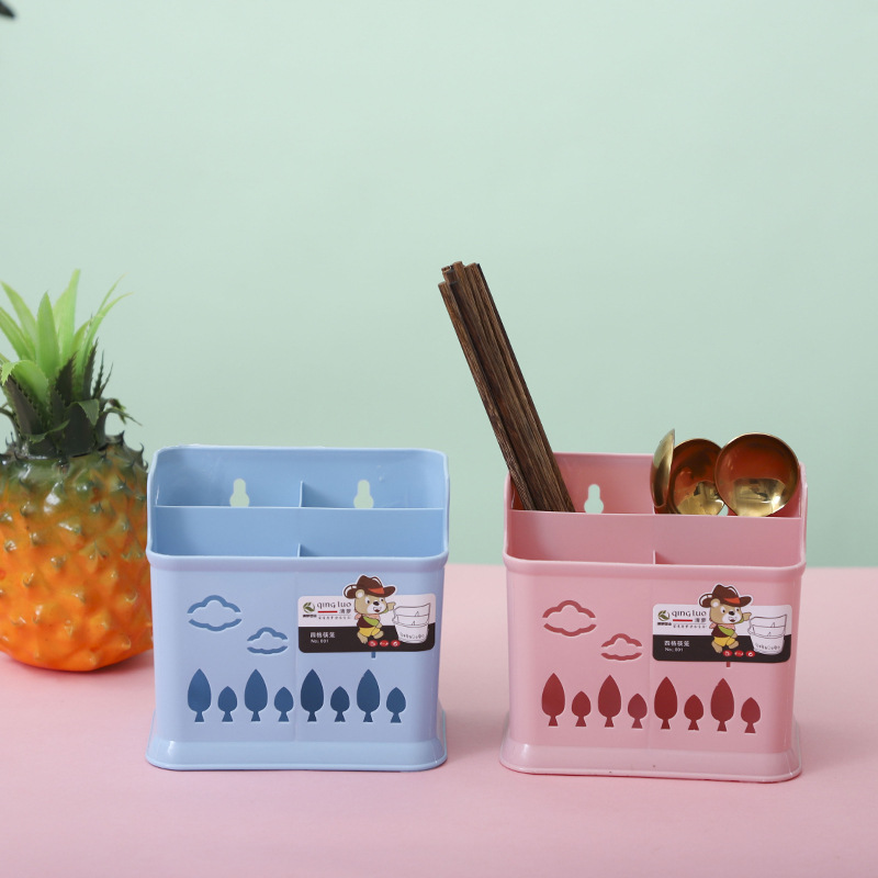 Supply of cartoon four-grid 筷笼 chopstick holder plastic thickened Nordic multi-functional chopstick cage for home and commercial use details Picture