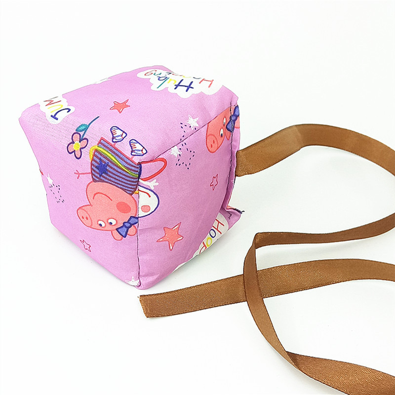 Kindergarten entertainment sandbags, traditional handmade sandbags wholesale, classic and nostalgic children's toys, throwing sandbags, sandbag balls Application Scenario