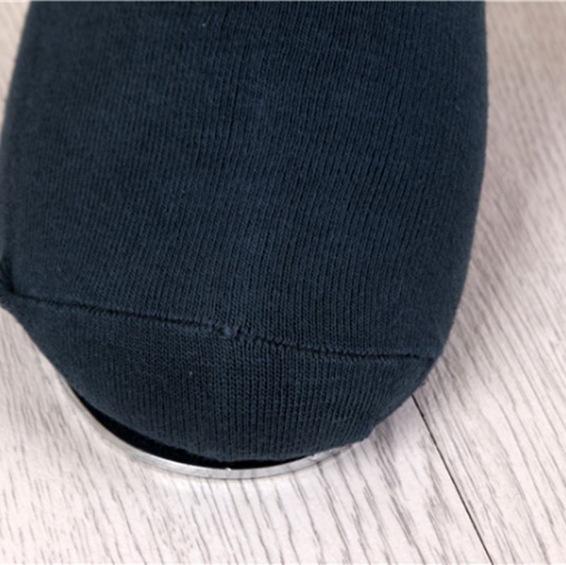 Winter thickened and fleece cotton anti-odor, antibacterial and warm men's socks 6-pair gift box set Application Scenario