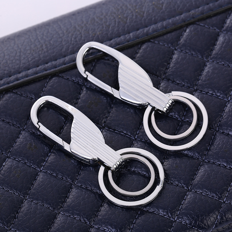 Factory direct supply of men's keychains, car metal keychains, boutique, wholesale of double-ring keychains details Picture