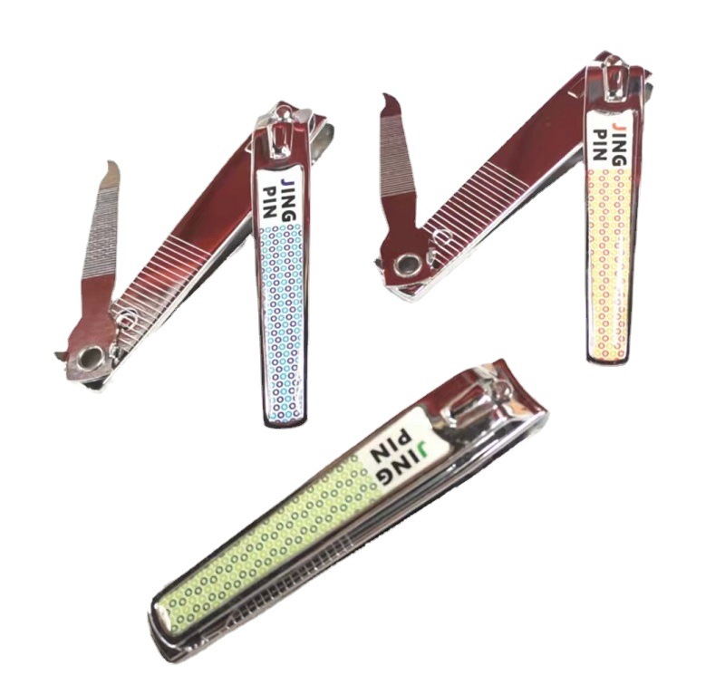 211 Nail clippers, large alloy flat nail clippers, rubber nail clippers wholesale, nail trimming with file Application Scenario