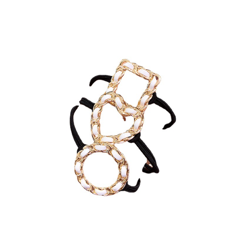 New Chanel-style hair tie for women, Korean version, versatile heart-shaped hair tie, metal leather band, durable, simple and versatile leather case Item Picture