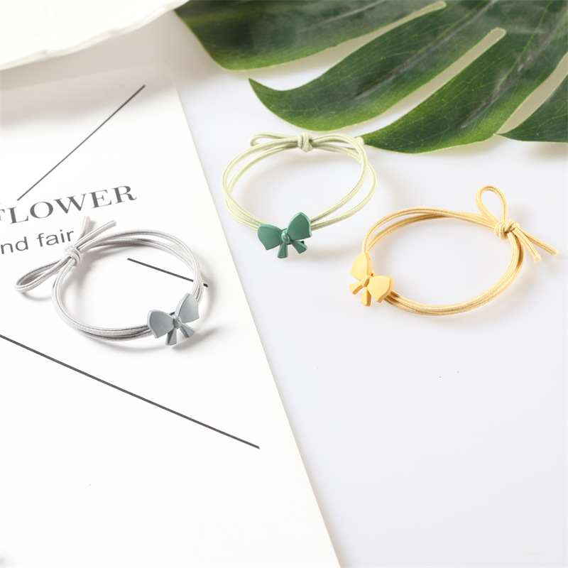 Korean style hair ties, butterfly hair ties, hair rubber bands, couple hair bands, high-elasticity bow ties, hair ties, 2-yuan store hair accessories wholesale Application Scenario