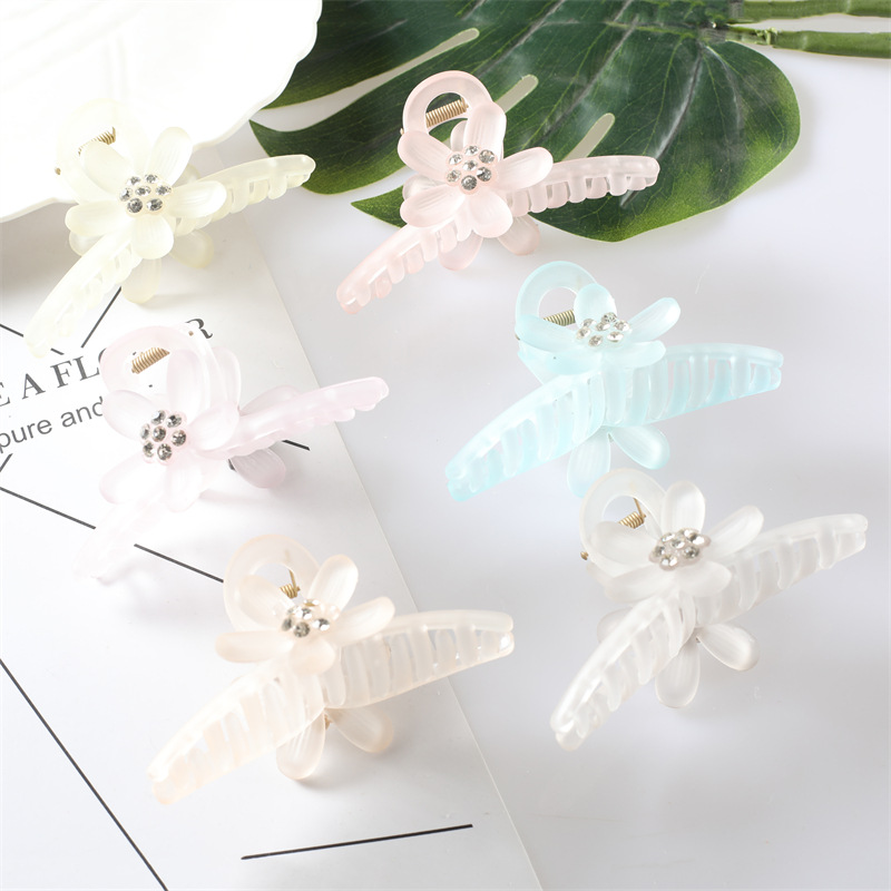 11cm new European and American fashion hair accessory headwear, flower grabber, frosted transparent jelly color, sweet and girlish details Picture