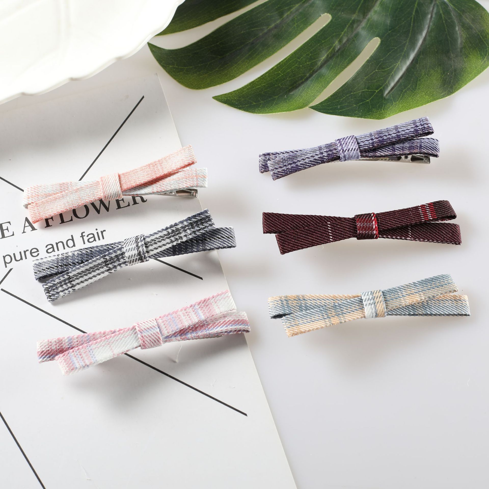 JK checkered hair clips, duckbill clips, crossed bow hair clips, hair accessories, uniform fabric, Korean style clips, headwear wholesale details Picture