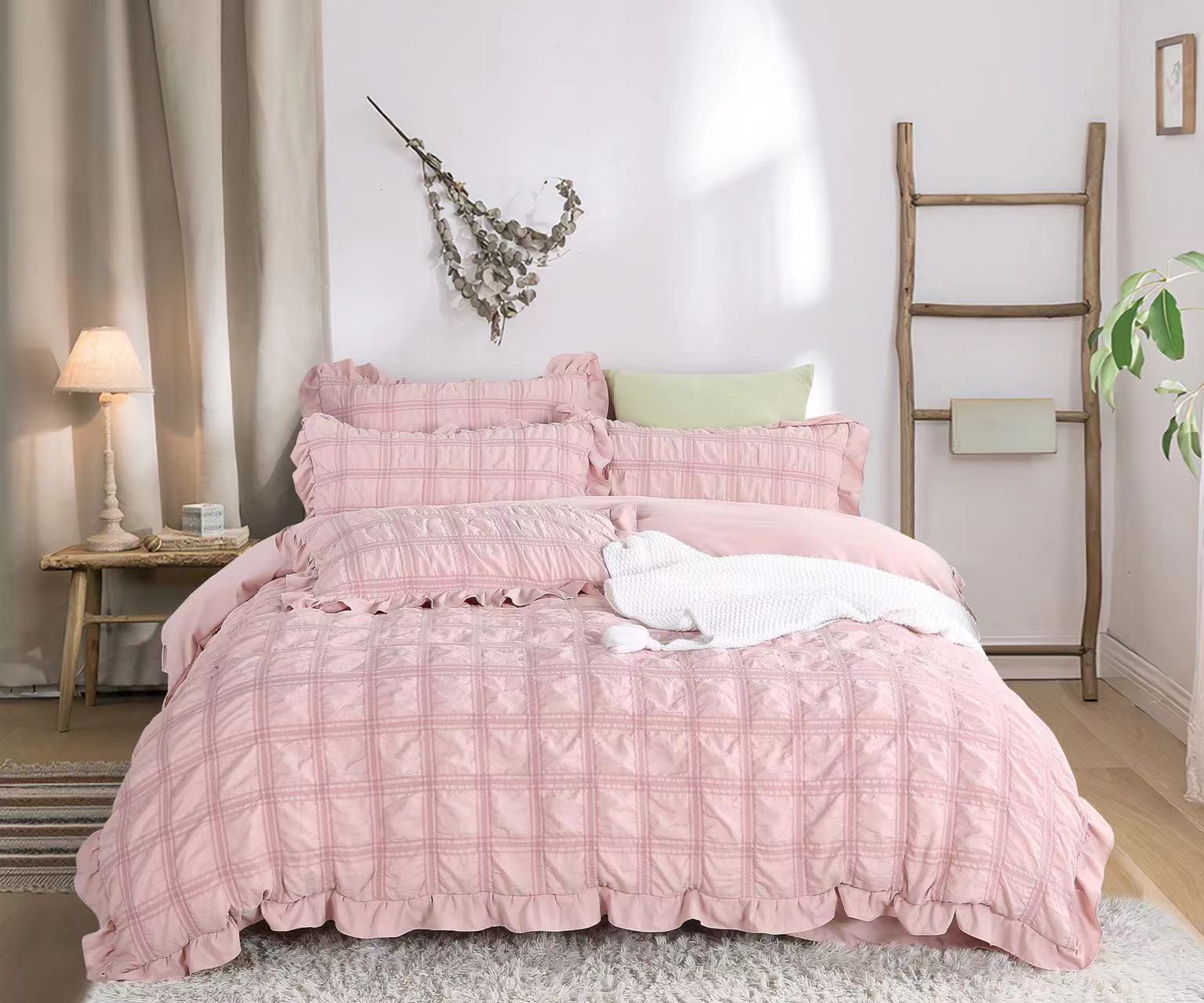 Spring/Summer 2022 Korean-style puffercloth quilt cover in solid color, INS simple princess style, ruffled edge fresh bedding details Picture