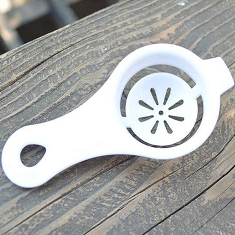Plastic egg white separator Egg yolk separator Egg separator Kitchen tools