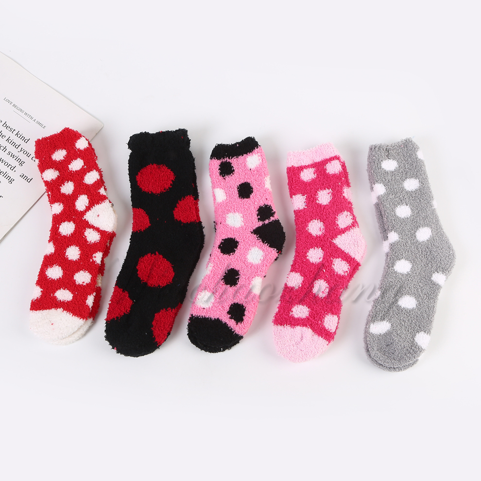 Warm, loose, mixed-color winter socks, women's socks, mid-calf floor socks, towel, coral fleece and fleece, sleep and home socks details Picture