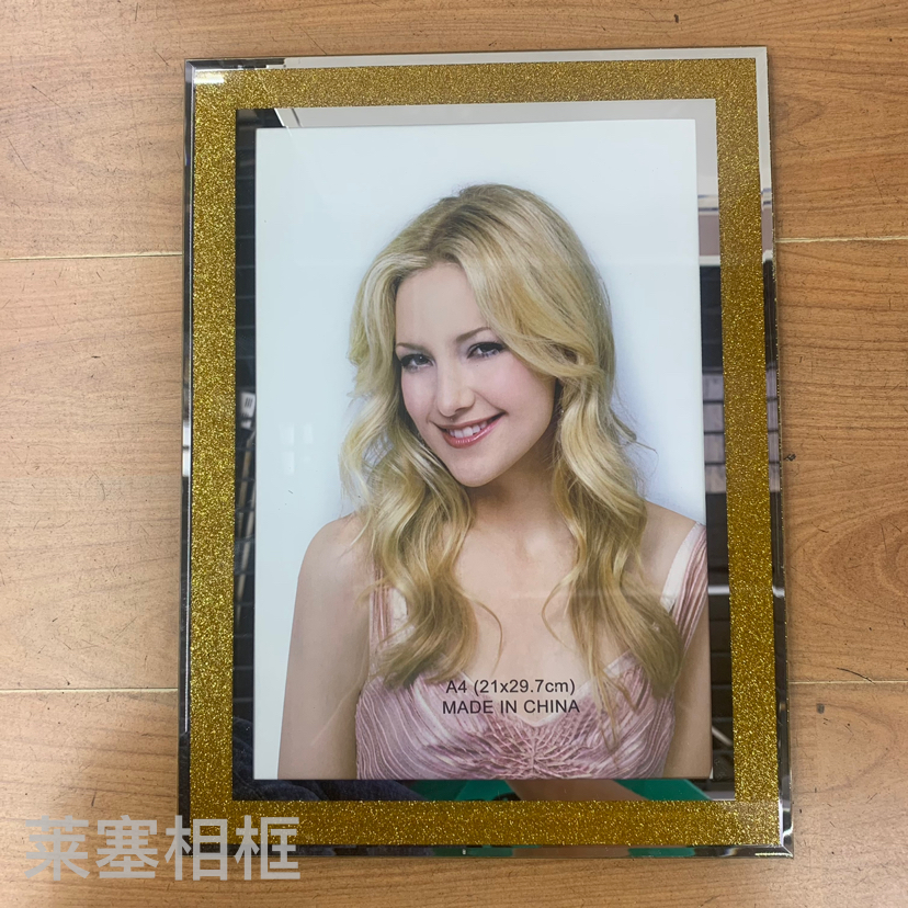 Sparkling silver powder double silver edge decoration for living room and bedroom, creative design of handicrafts, photos, ornaments and glass photo frames details Picture