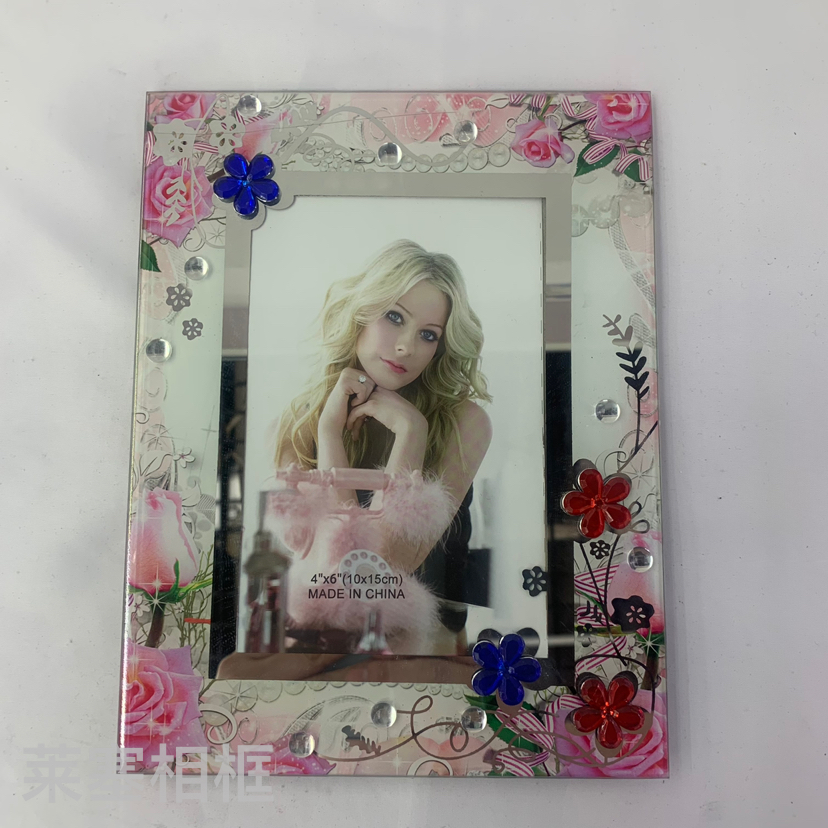 Creative design style floral ornaments with diamonds, home decoration, living room and bedroom handicrafts, photos, glass photo frames details Picture