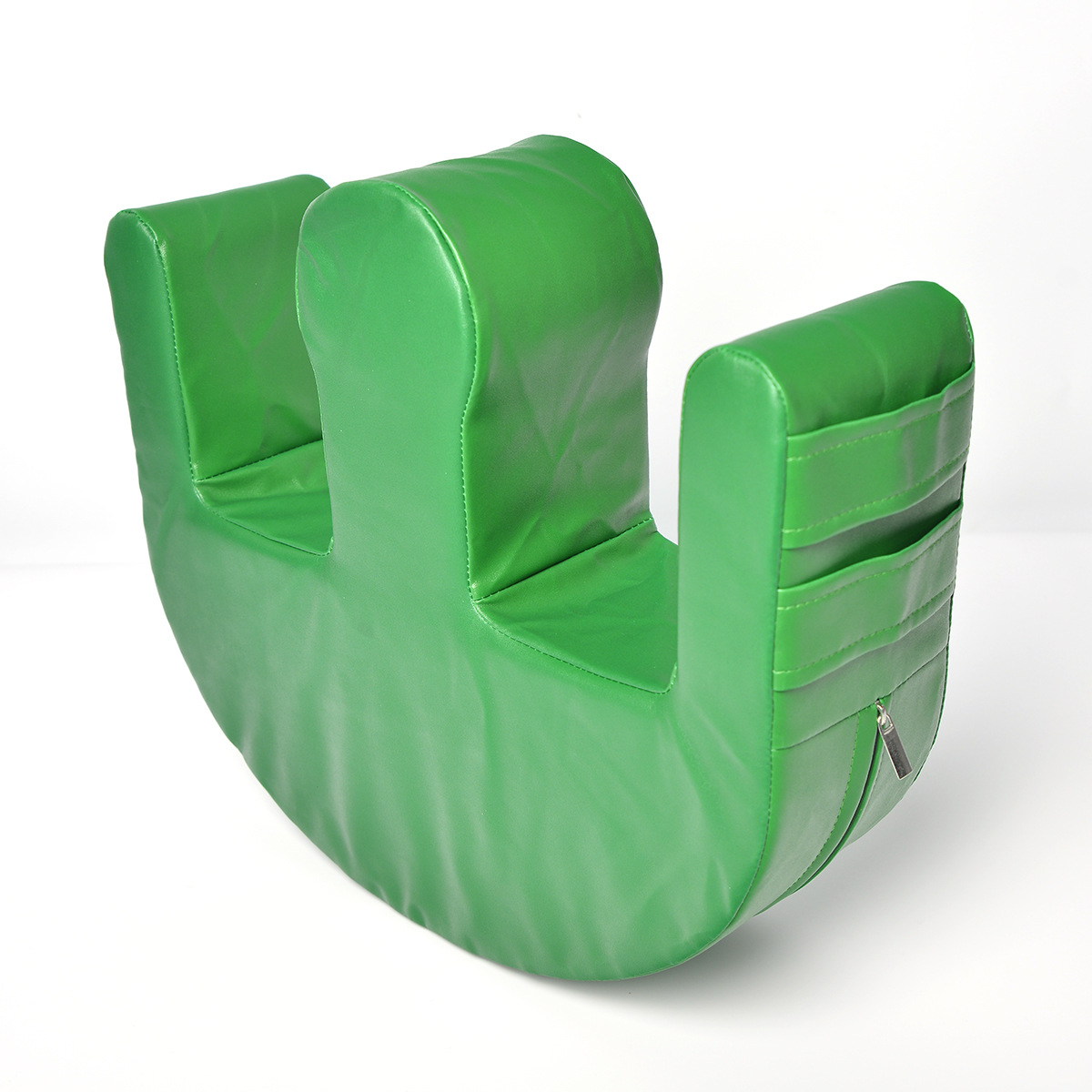 Bedridden patient turning assistance device, U-shaped diaper changing turning device, elderly turning PU skin assistance device Application Scenario