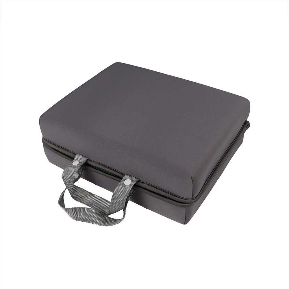 Garden weeding waterproof garden kneeling mat, diving material garden kneeling mat, foldable kneeling mat Application Scenario