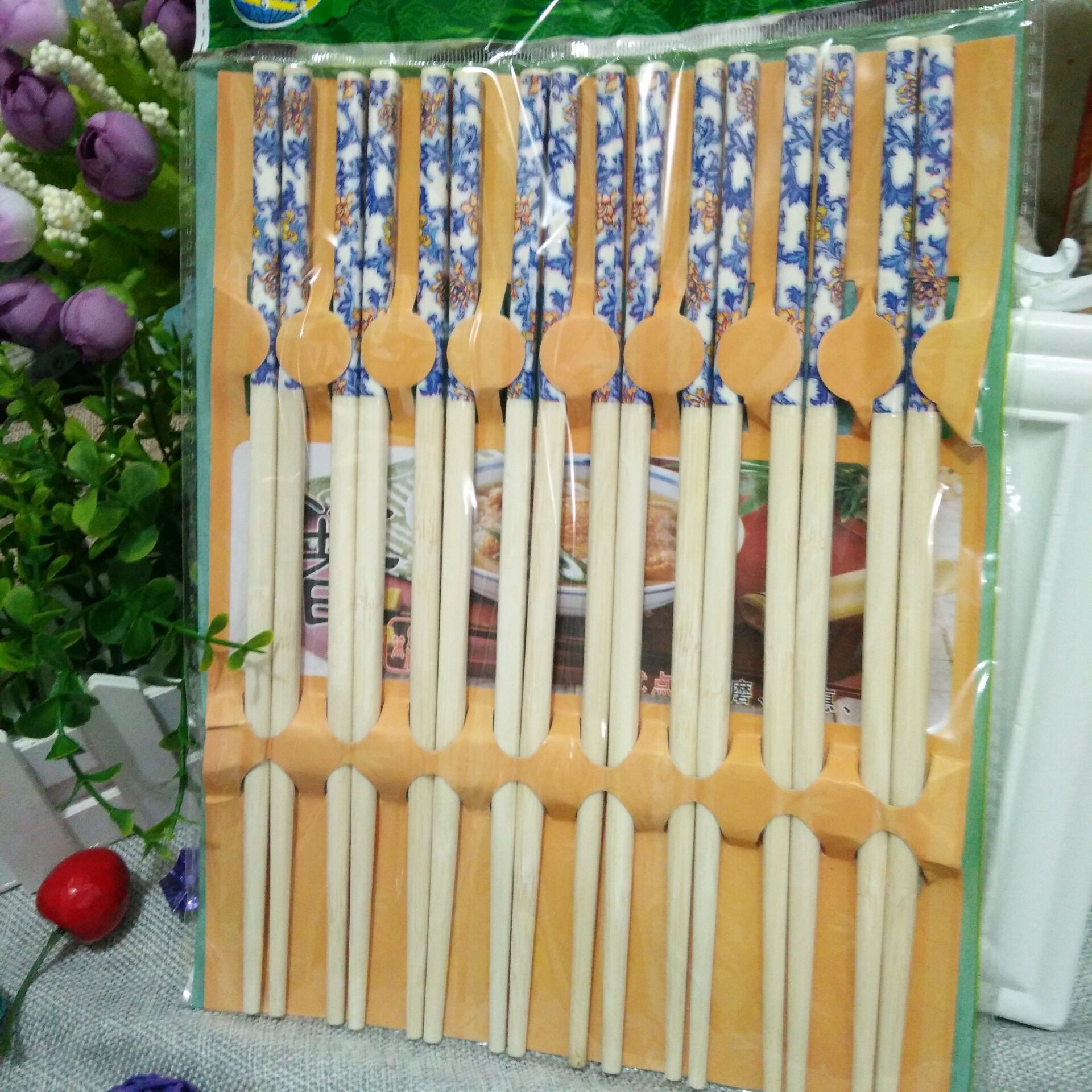 New eco-friendly and disinfected chopsticks, hot pot chopsticks, bamboo chopsticks, natural bamboo and wood unpainted chopsticks, 5 pairs, 10 pairs, hotel chopsticks details Picture
