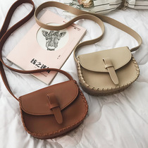 Bag female bag 2019 new fashion trend retro saddle bag student trend INSTAGRAM shoulder slant small bag