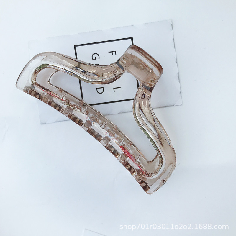 Wholesale of Korean-style fashionable and trendy hair accessories, hair trims, spring, summer and autumn plastic grab clips, high-end and elegant accessories Item Picture