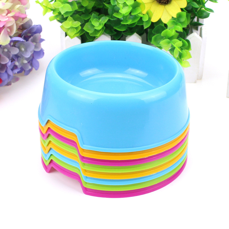 Wholesale economical plastic pet bowls, candy-colored dog bowls, round single bowls, cat bowls, food bowls, pet food utensils, rice bowls