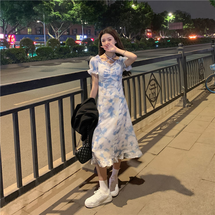 French retro, niche and sweet long dress for summer 2022 new first love dress, early spring temperament dress for women's wear details Picture
