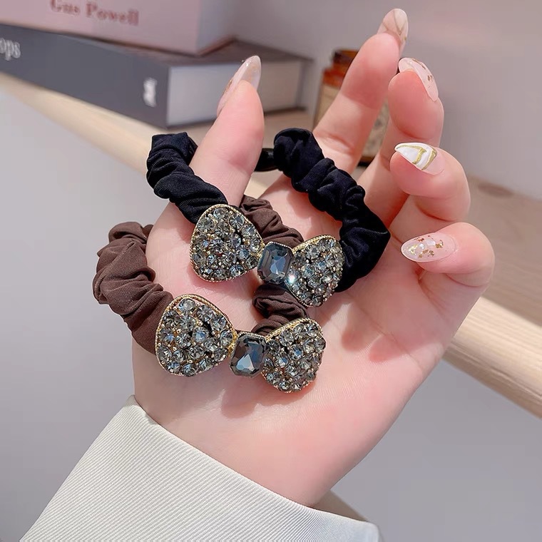 Korean Dongdaemun bow crystal full diamond hair band, retro and fashionable headband, large intestine band, headband and rubber band Specification image