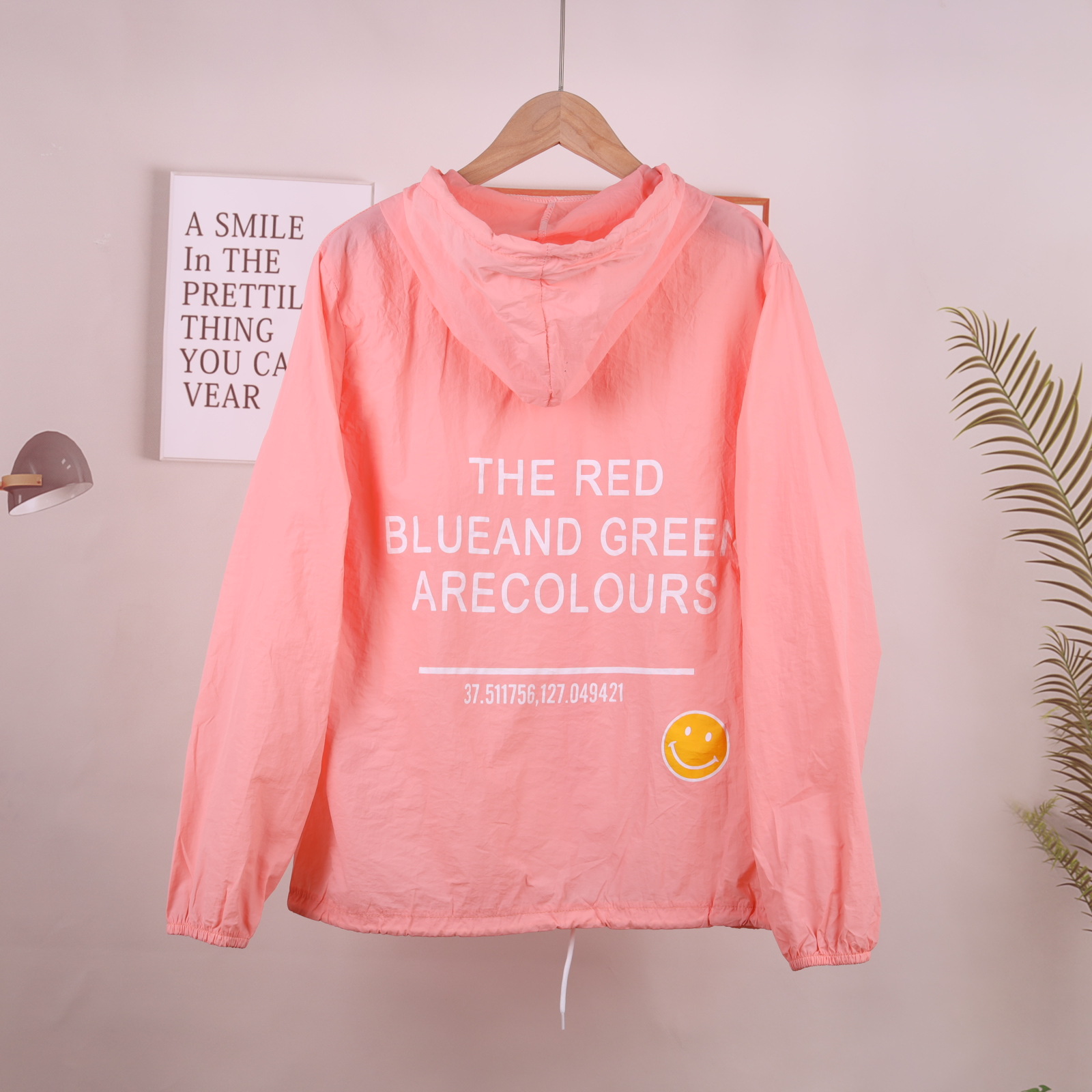 Thin outerwear for girls' spring, autumn and summer 2022 new style, Korean-style loose, casual and sun-protective outerwear for junior and senior high school students Application Scenario