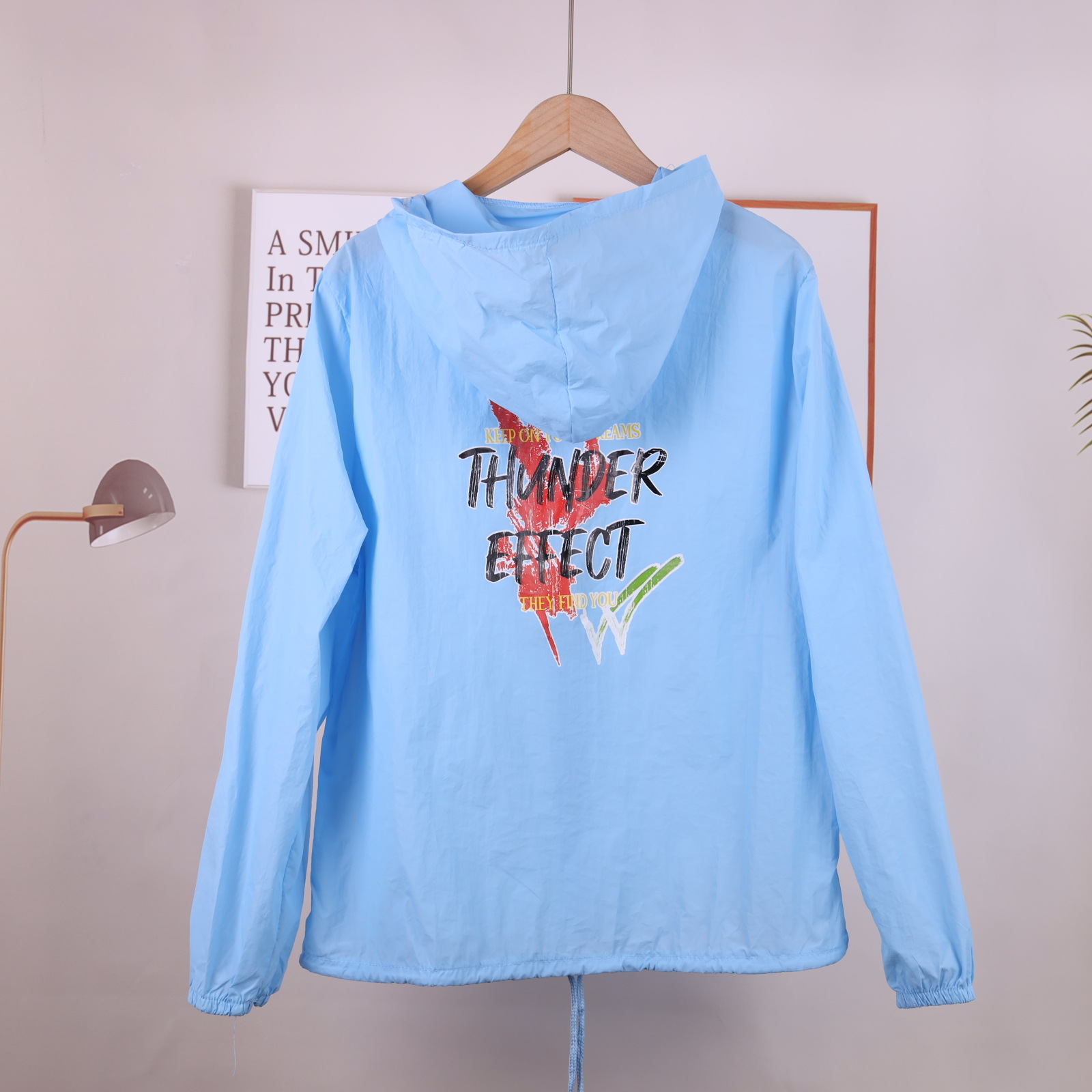 Thin outerwear for girls' spring, autumn and summer 2022 new style, Korean-style loose, casual and sun-protective outerwear for junior and senior high school students Application Scenario