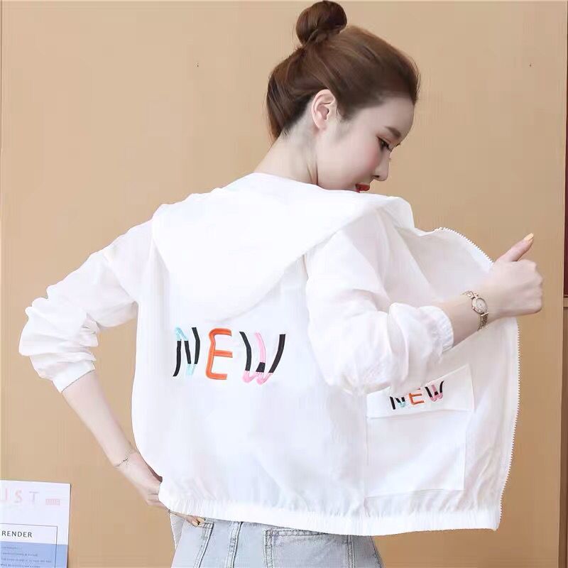 Embroidered English sun-protective clothing for girls in 2022, versatile sun-protective clothing for girls, student uniform in Korean style, thin and loose mesh jacket