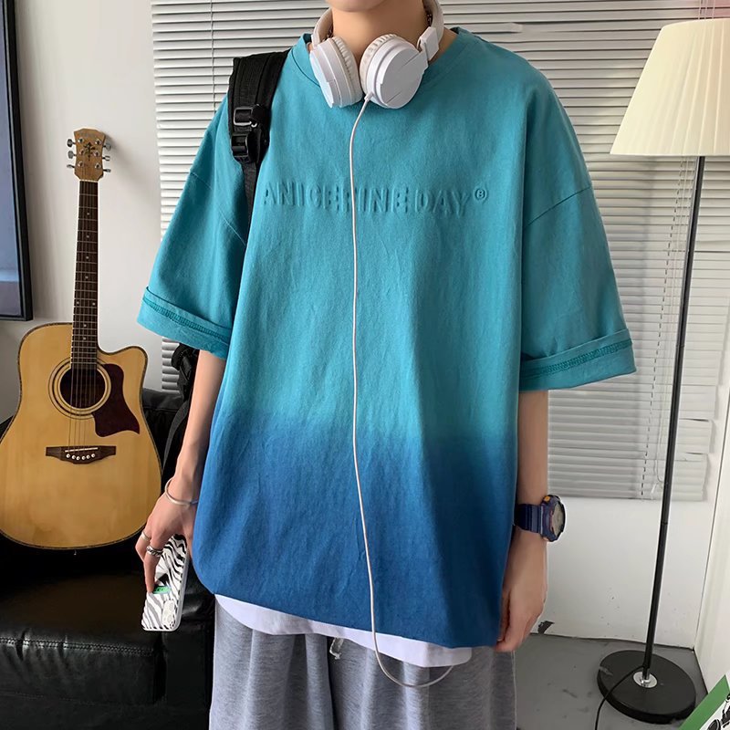 2022 New short-sleeved T-shirts for men's summer wear, trendy tops for students and youth, and round-neck base shirts for boys details Picture