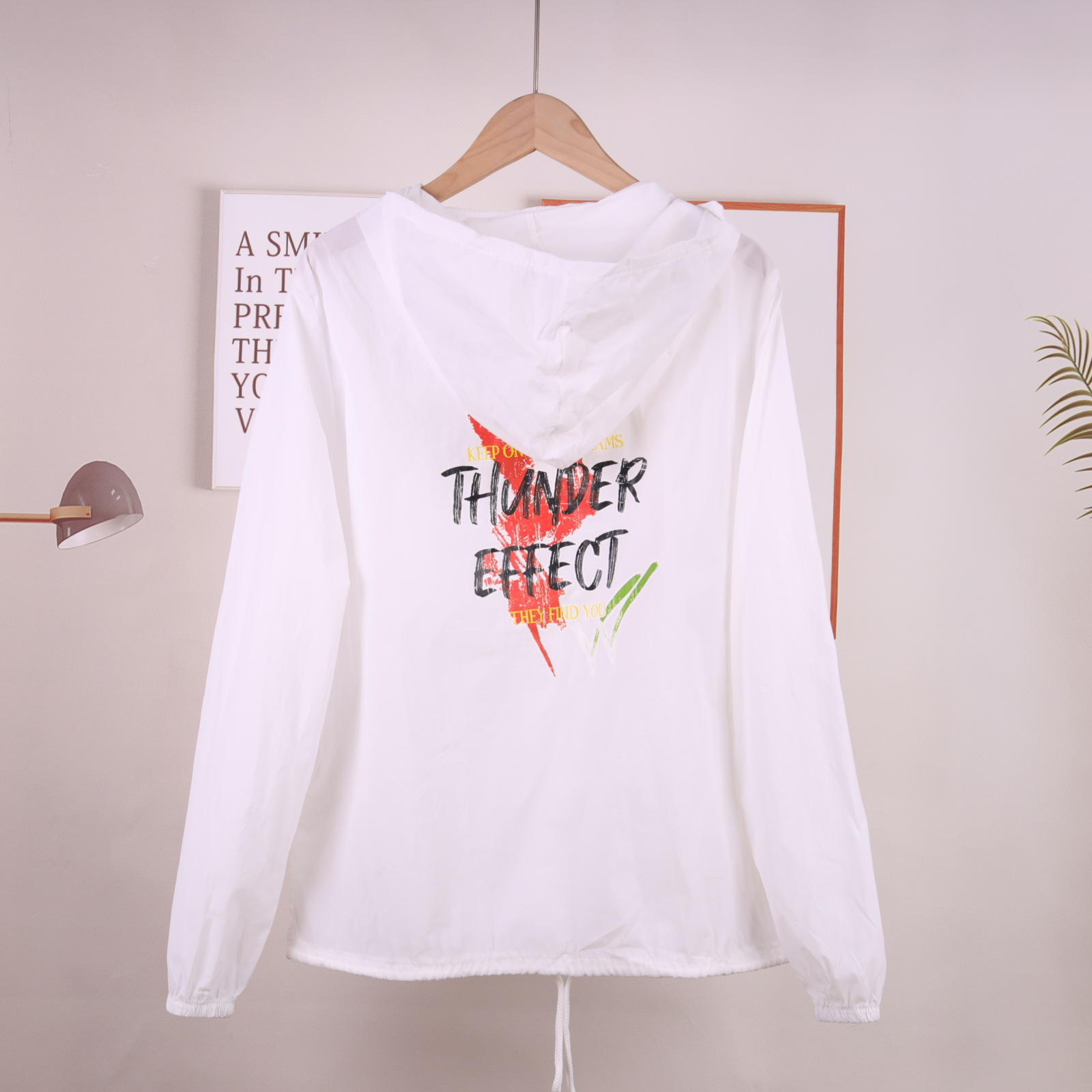 Thin outerwear for girls' spring, autumn and summer 2022 new style, Korean-style loose, casual and sun-protective outerwear for junior and senior high school students