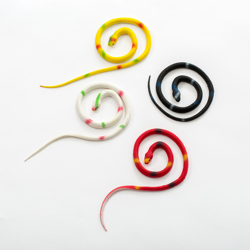 70cm Halloween prank simulation snake rubber snake funny toy round head snake soft glue simulation toy snake wholesale