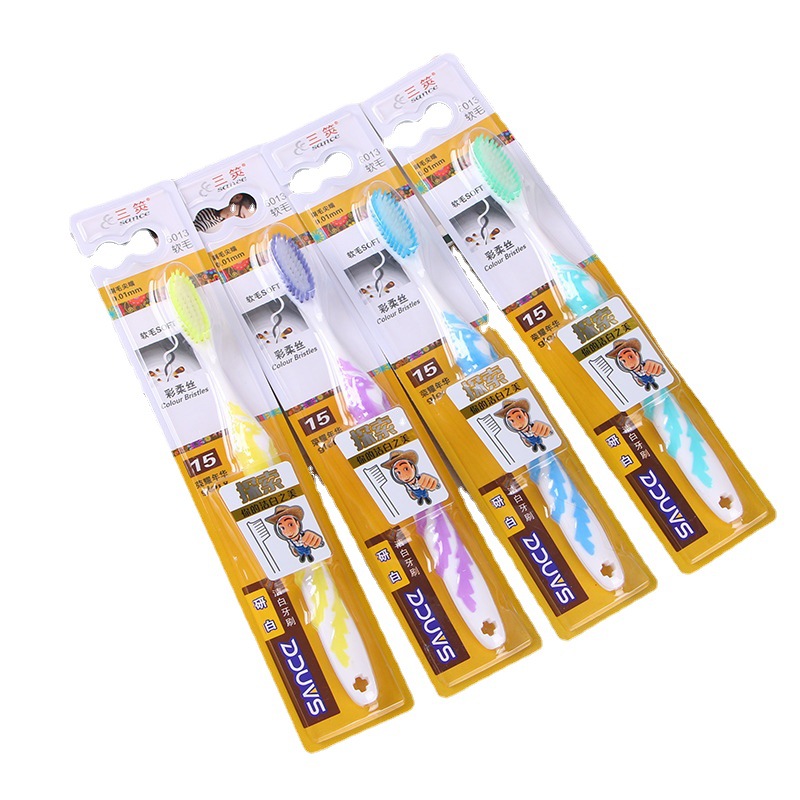 小商品配送白底实物图