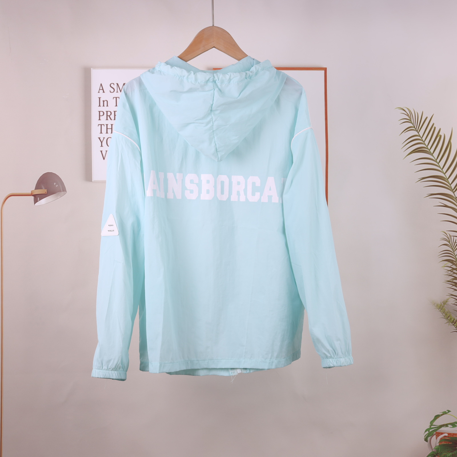 English large-sized short sun-protective clothing for girls, 2022 sun-protective clothing for girls, student uniform, Korean style thin loose mesh jacket Application Scenario