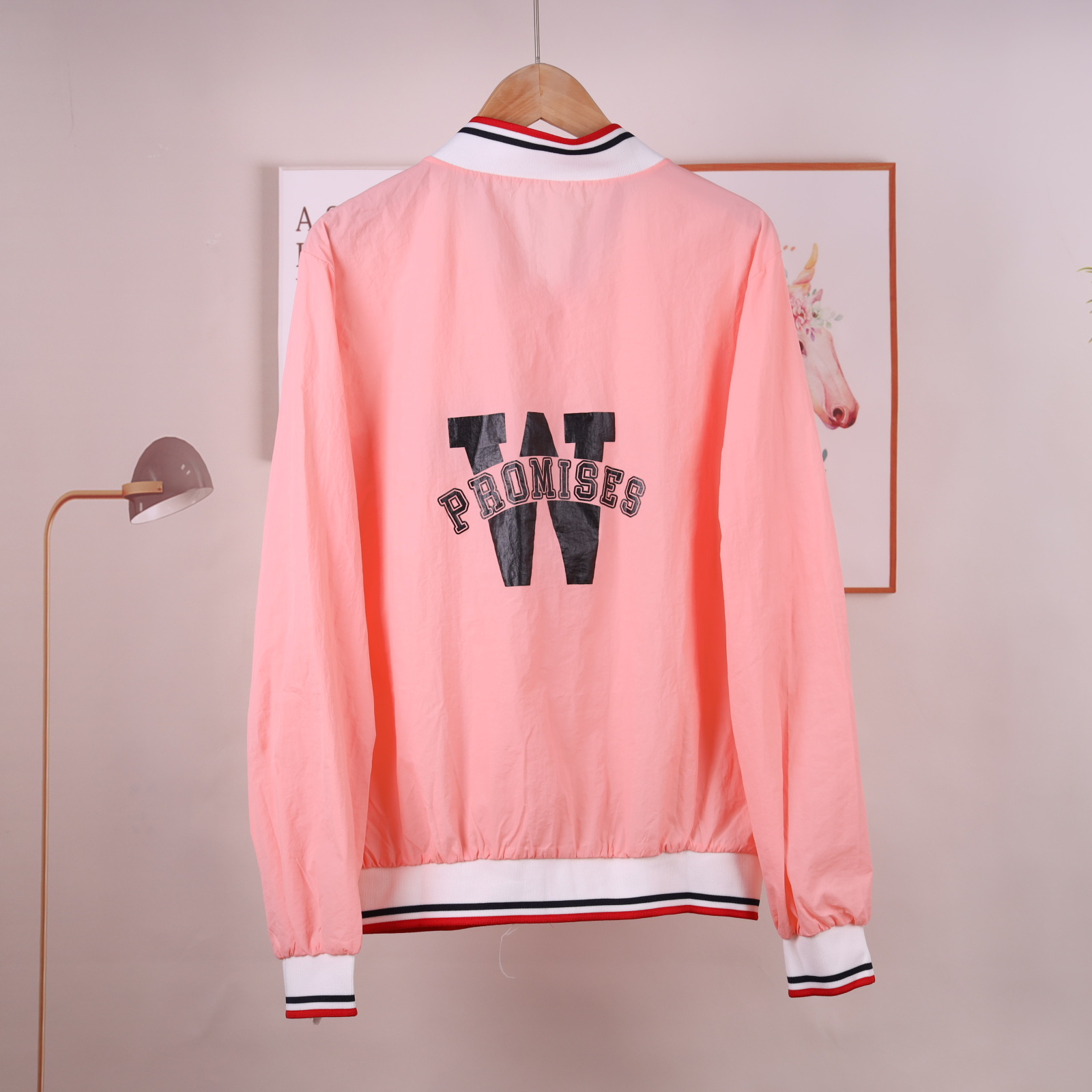 W English baseball sun-protective clothing for women 2022 Summer New Korean version Loose and versatile student sun-protective clothing Thin short jacket Application Scenario