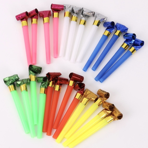 Children's toy, blowing dragon, birthday party props, little blowing dragon whistle, plastic horn blowing, rolling gold paper blowing dragon